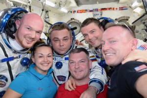 Expedition 41 crew portrait on the International Space Station. From left: ESA astronaut Alexander Gerst, Roscosmos cosmonauts Elena Serova, Maxim Suraev and Alexander Samokutyaev, and NASA astronauts Reid Wiseman and Barry Wilmore. (NASA)