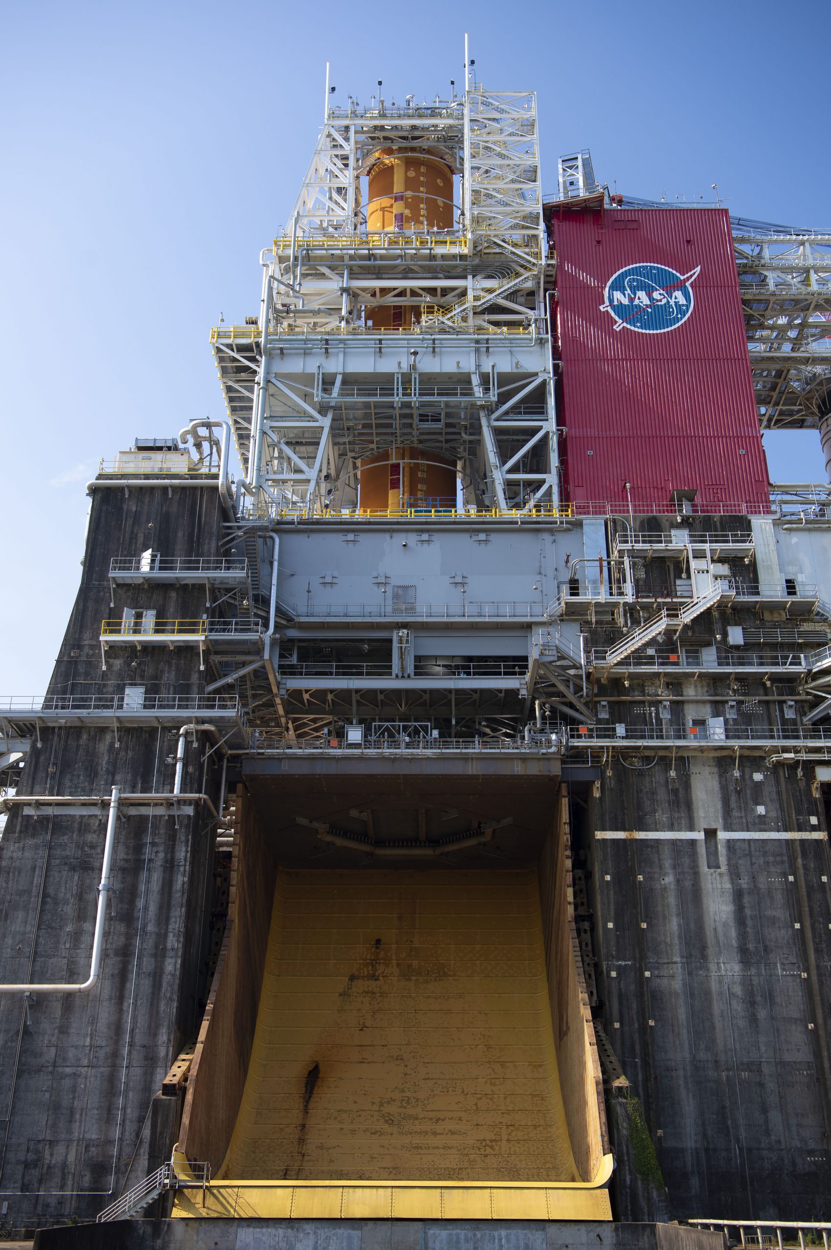 The Artemis I core stage is in the B-2 Test Stand for Green Run testing