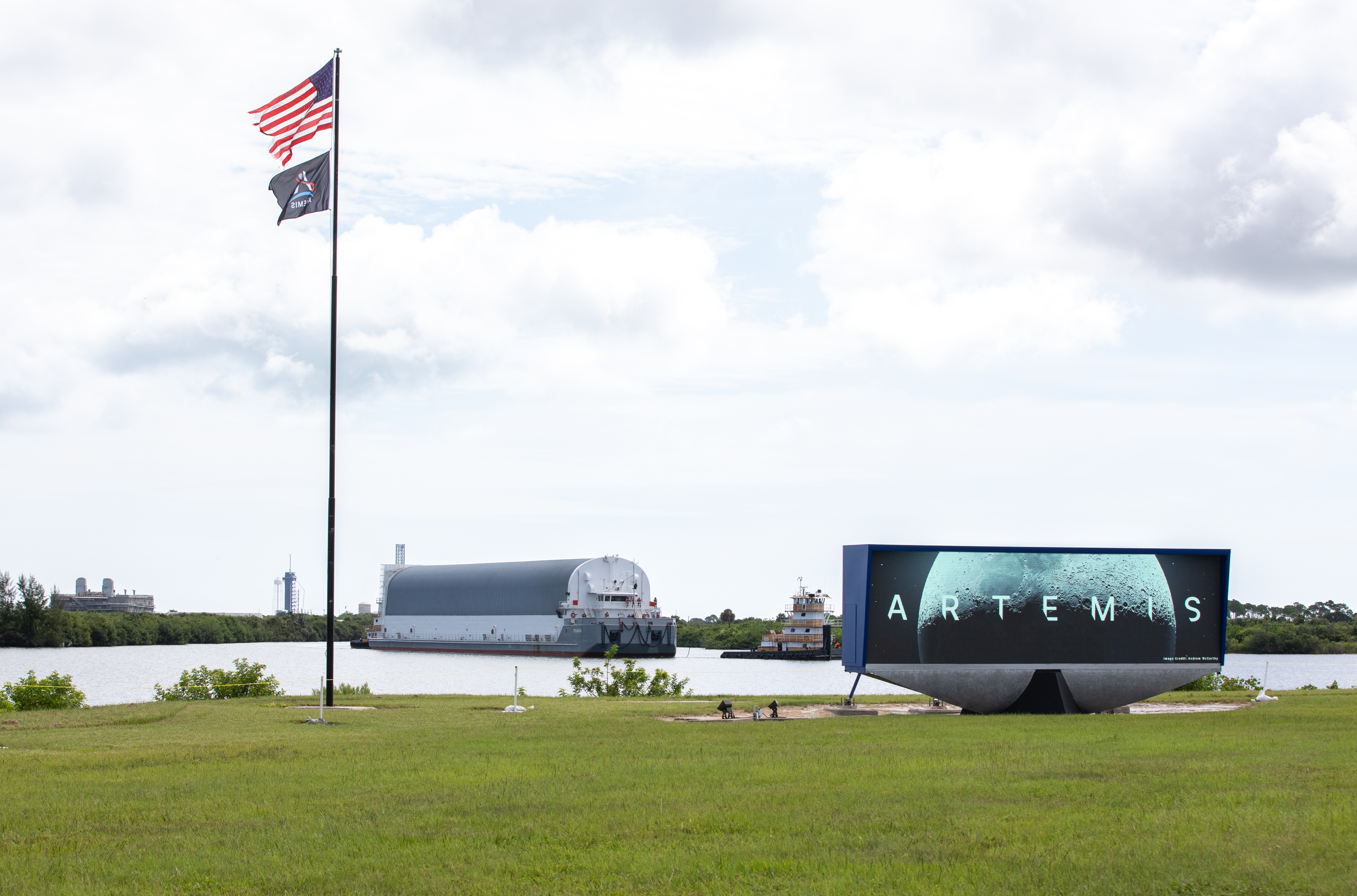 Image shows NASA's Pegasus barge carrying the core stage for the Artemis II launch