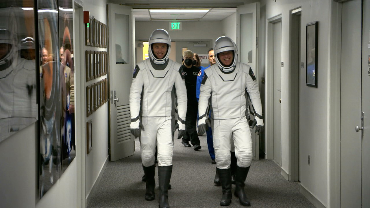 NASA astronauts Warren "Woody" Hoburg and Stephen Bowen