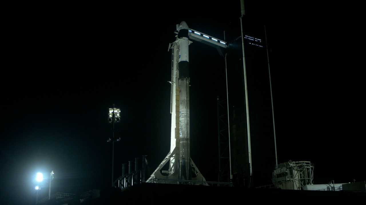 SpaceX’s Falcon 9 rocket with the Crew Dragon atop is seen at Kennedy Space Center’s Launch Complex 39A on April 26, 2022, ahead of the agency’s SpaceX Crew-4 launch. Photo credit: NASA