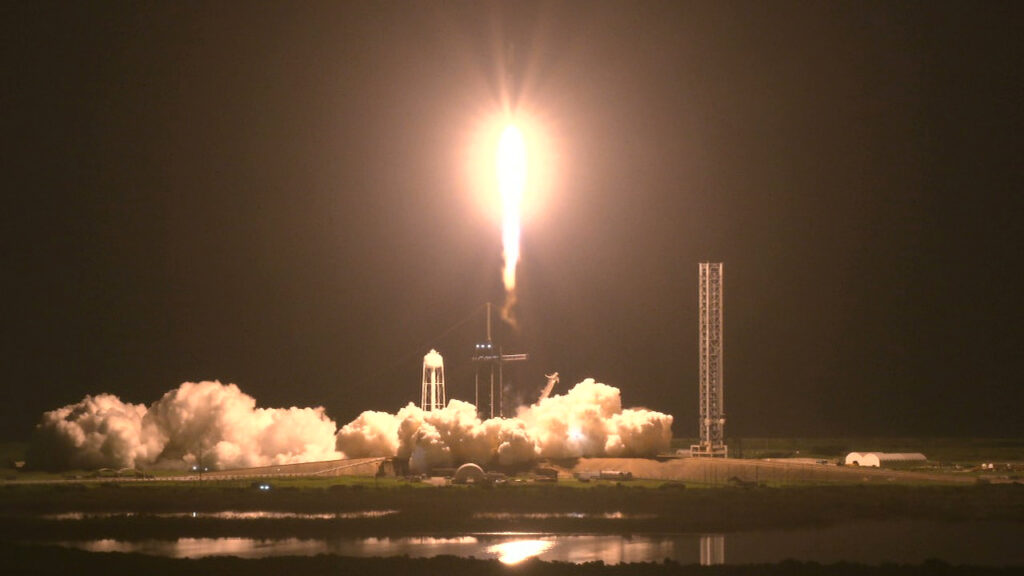 A SpaceX Falcon 9 rocket soars upward after liftoff at the pad at 3:27 a.m. EDT on Saturday, Aug. 26, from Kennedy Space Center’s Launch Complex 39A in Florida carrying NASA’s SpaceX Crew-7 crew members to the International Space Station. Aboard SpaceX’s Dragon spacecraft are NASA astronaut Jasmin Moghbeli, ESA (European Space Agency) astronaut Andreas Mogensen, JAXA (Japan Aerospace Exploration Agency) astronaut Satoshi Furukawa, and Roscosmos cosmonaut Konstantin Borisov. They will dock to the orbiting laboratory at about 8:40 a.m. EDT Sunday, Aug. 27.