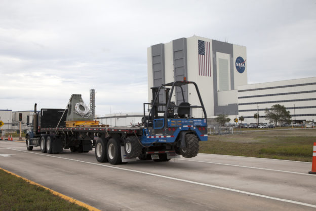 Mobile Launcher Will Receive First Umbilicals For NASA’s Deep Space ...