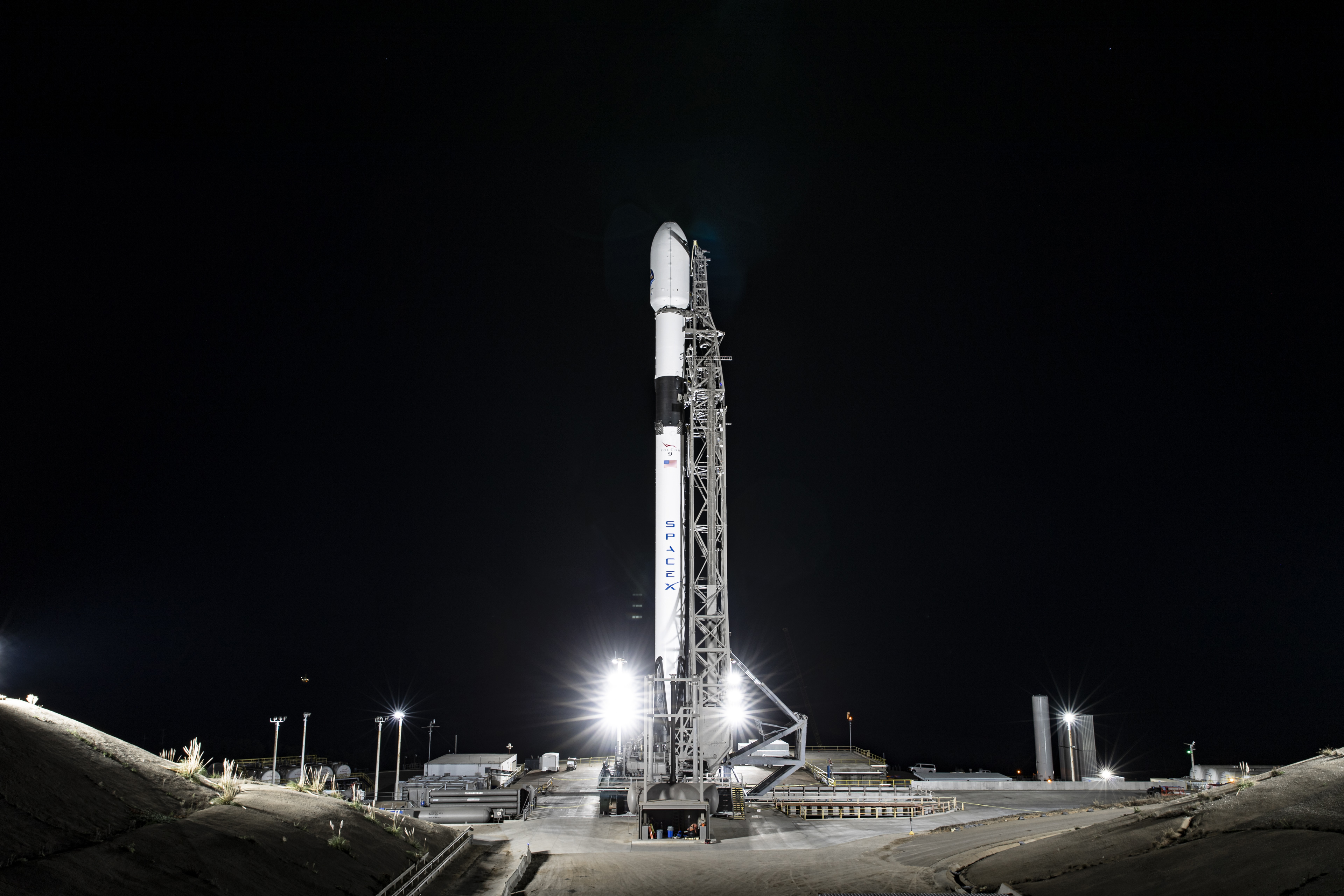 A SpaceX Falcon Heavy rocket carrying the National Oceanic and Atmospheric Administration (NOAA) GOES-U (Geostationary Operational Environmental Satellite U) lifts off from Launch Complex 39A at NASA’s Kennedy Space Center in Florida on Tuesday, June 25, 2024. The GOES-U satellite is the final satellite in the GOES-R series, which serves a critical role in providing continuous coverage of the Western Hemisphere, including monitoring tropical systems in the eastern Pacific and Atlantic oceans.