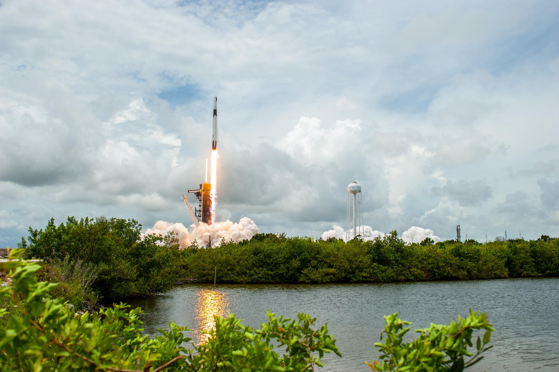 NASA's SpaceX CRS-22 lifts off from Kennedy Space Center on June 3, 2021.