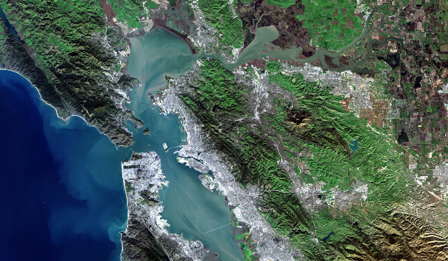 This natural color image of the San Francisco Bay was captured by Landsat 9’s new Operational Land Imager 2 instrument. Landsat 9 which launched Sept. 27, 2021, is now in its operational phase and the USGS will release the data to the public starting in mid-February.