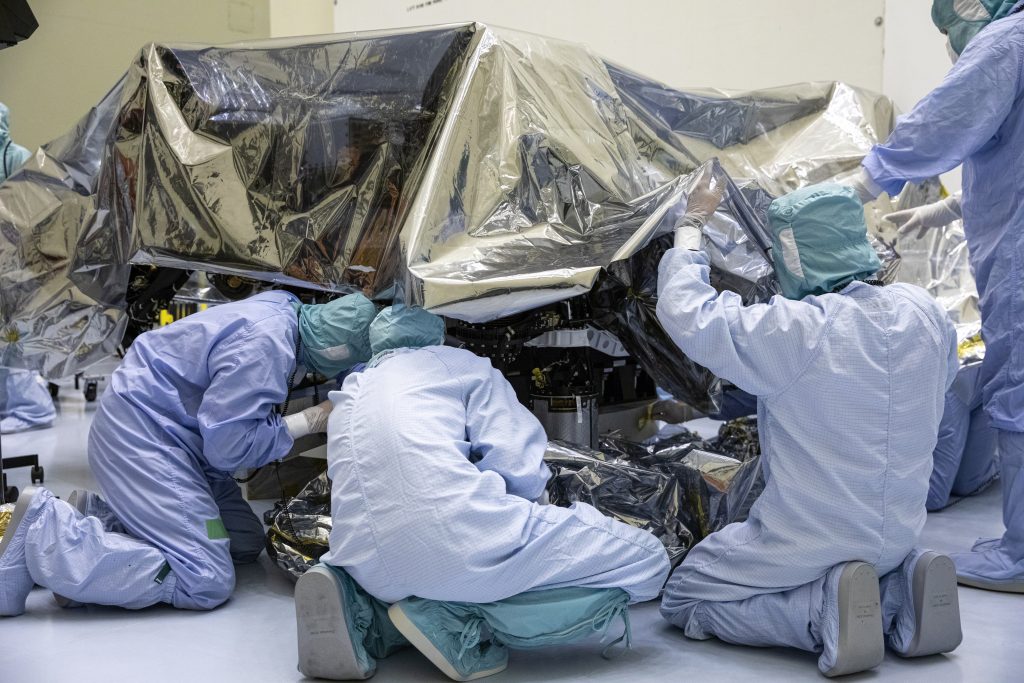 Mars 2020 rover at Kennedy Space Center