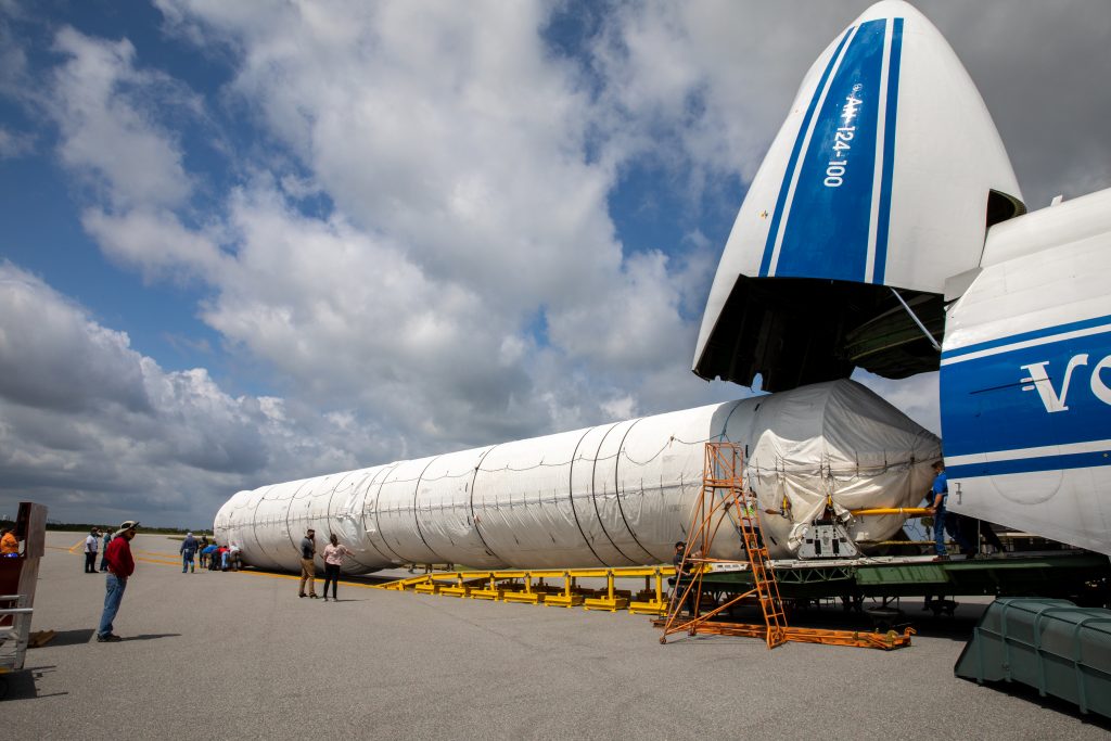 Mars Perseverance rover booster offload