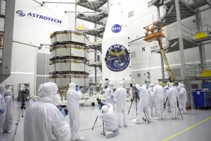 Media view MMS spacecraft at Astrotech