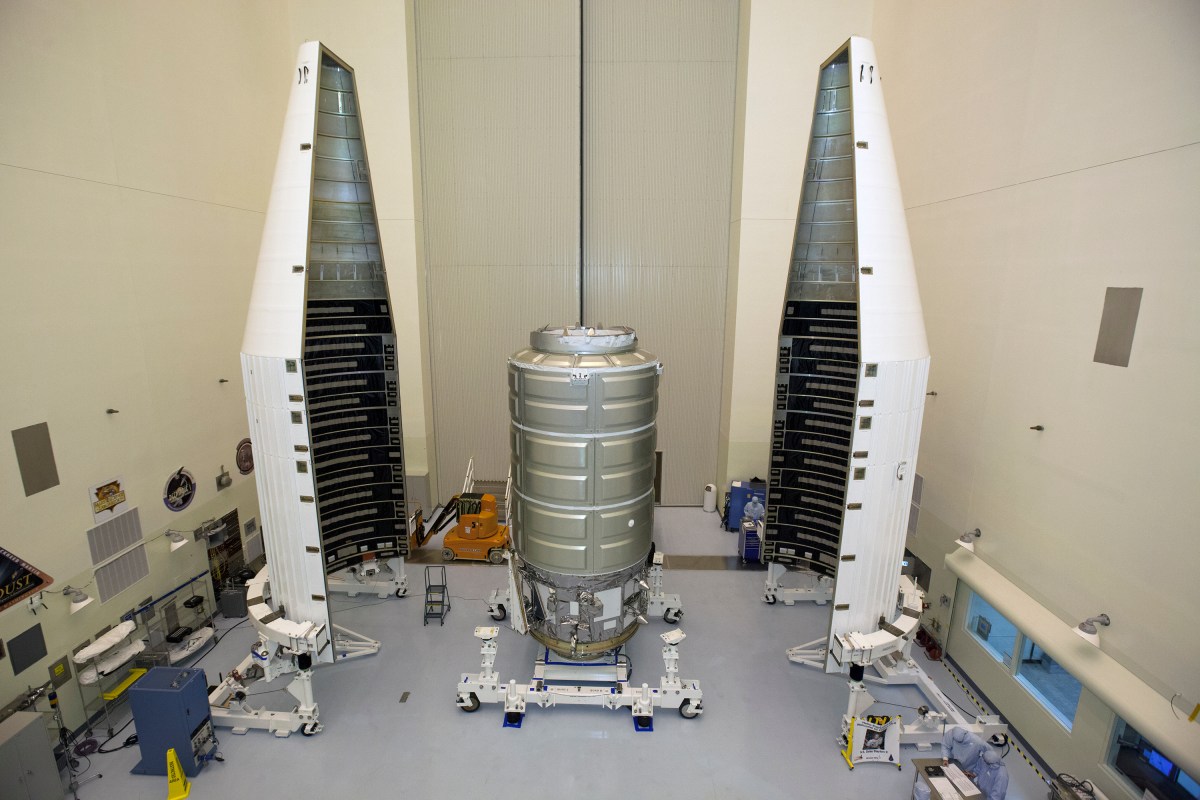 Cygnus Moved to Launch Pad for Dec. 3 Liftoff