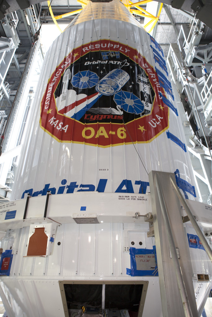 OA-6 payload being transported from the PHSF to VIF - in transit: photos only of it at the VIF, Pad 41.