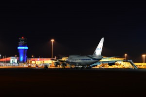 Ground crew working into the night on SOFIA. Photo:  NASA/USRA/SOFIA/Greg Perryman. 