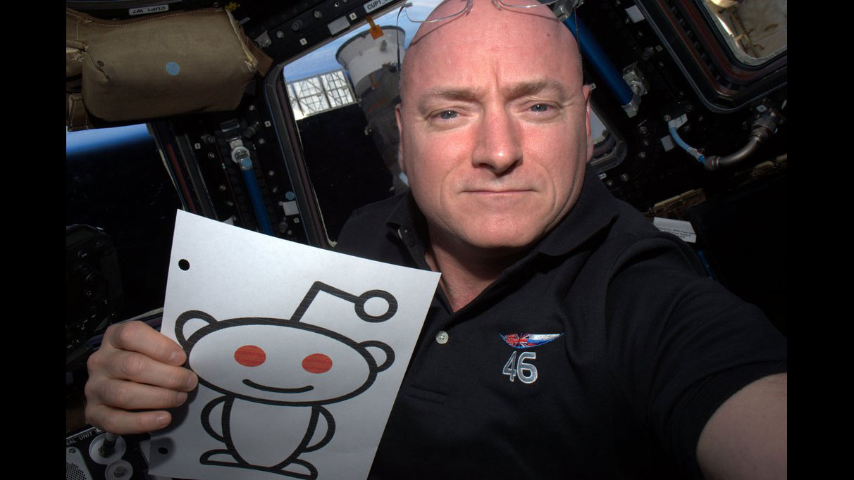 @StationCDRKelly Reddit AMA