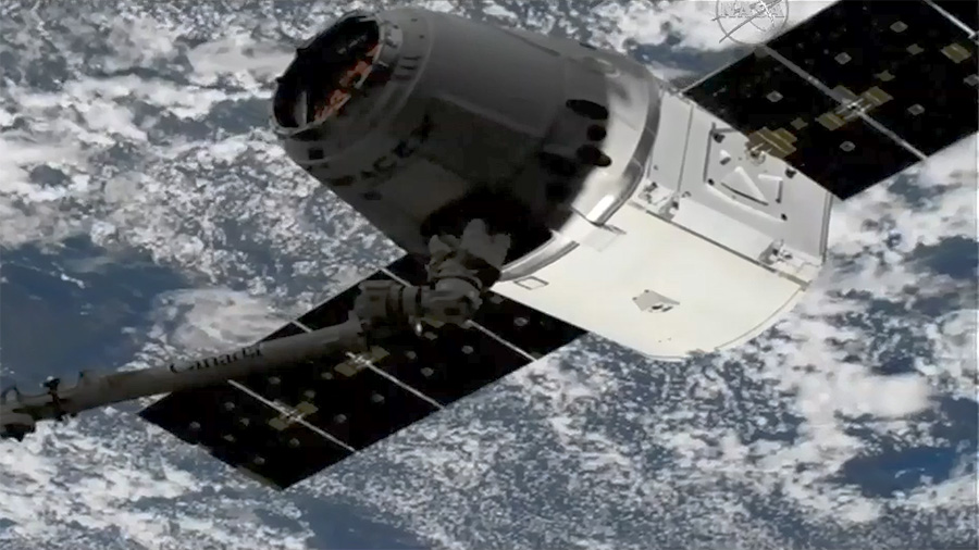 SpaceX Dragon Capture