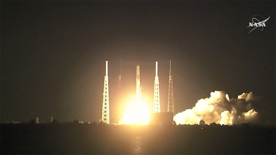 The SpaceX Dragon cargo craft was successfully launched