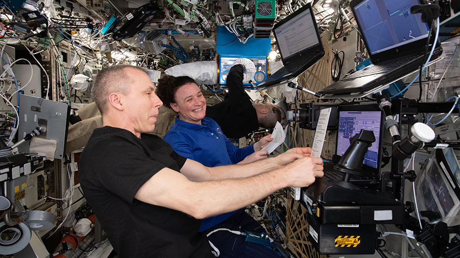 Astronauts Drew Feustel and Serena Auñón-Chancellor