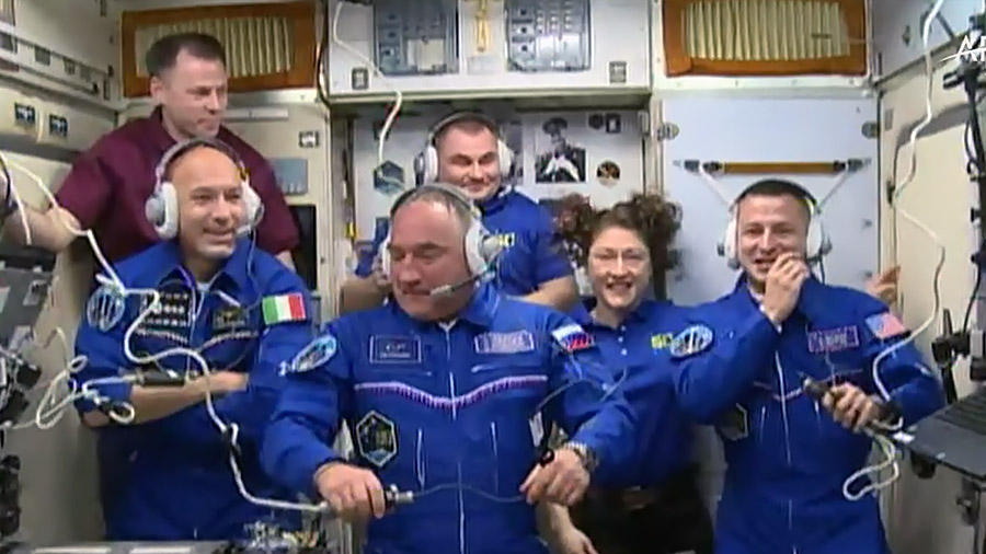 Expedition 60 Crew Greeting Ceremony