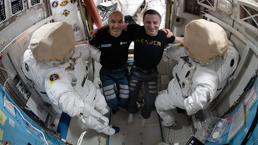 Astronauts Luca Parmitano and Andrew Morgan