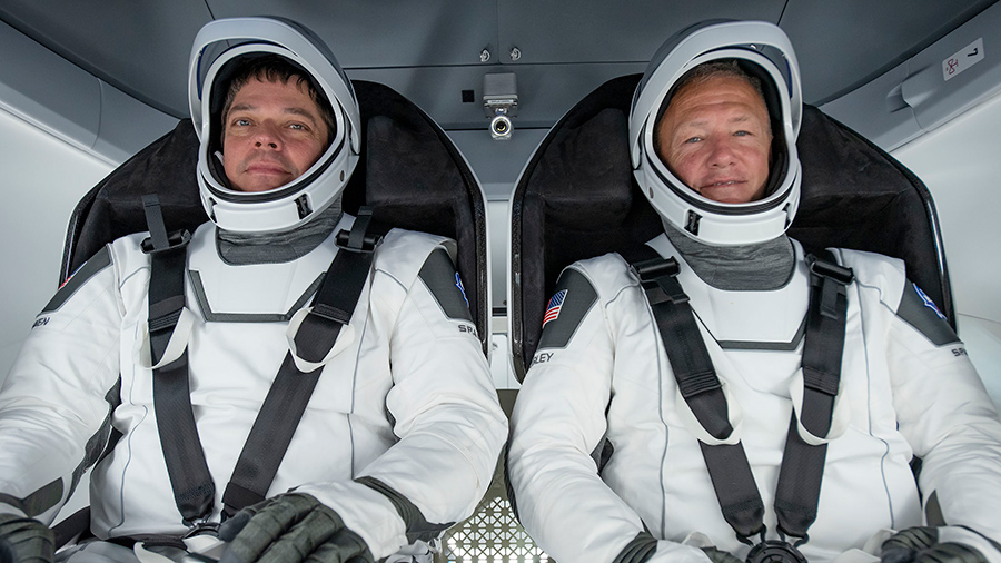 NASA astronauts Bob Behnken (left) and Doug Hurley