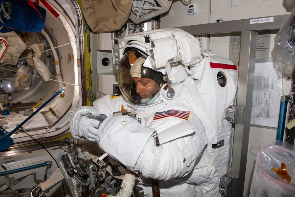 File:ISS-55 Astronauts in their crew quarters inside the Harmony