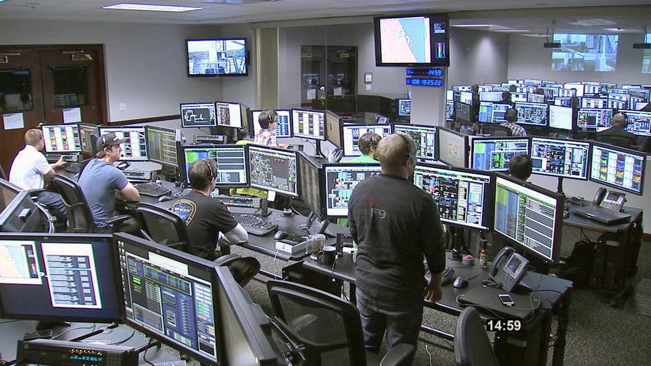 falcon launch spacex control room