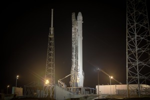 SpaceXCRS5vertpic