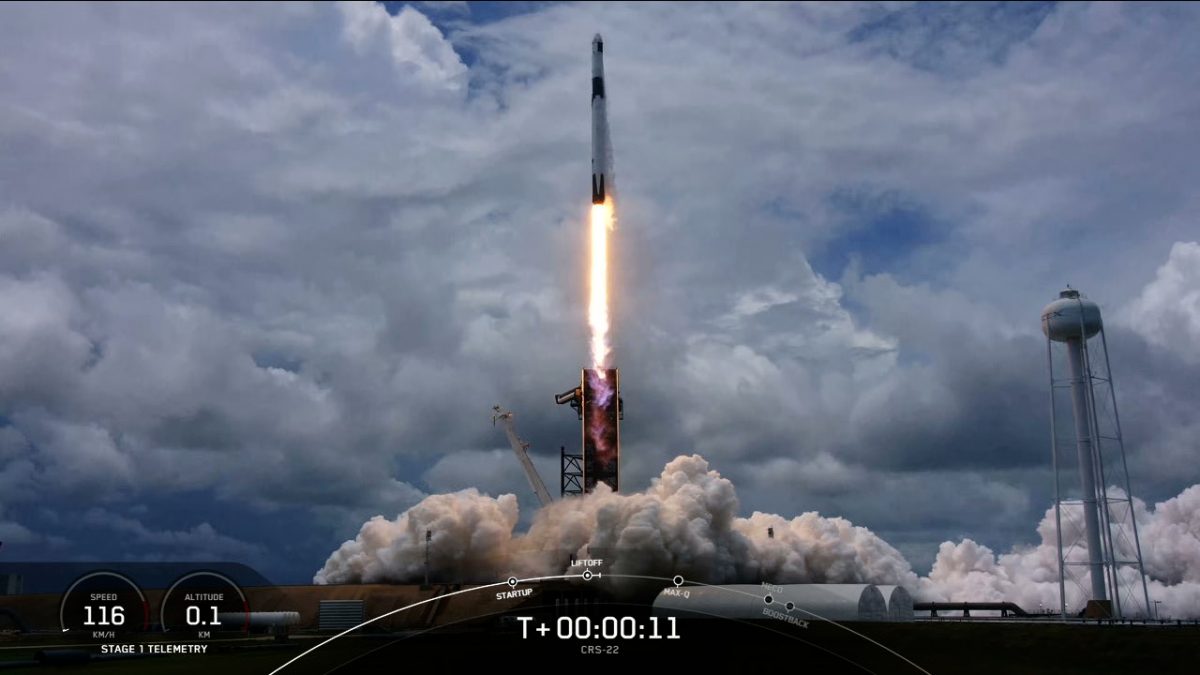 Liftoff! Dragon Begins Its Journey to Space – SpaceX