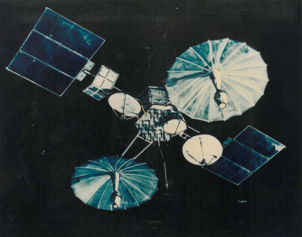 Illustration of a first-generation Tracking and Data Relay Satellite.