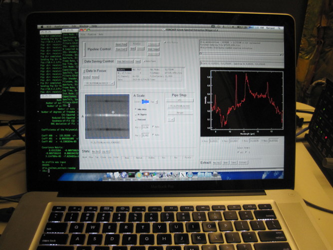 Image showing data reduction of an IR spectra of NGC7027 aboard SOFIA Flight#105