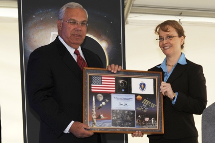 Shana Dale presenting an award